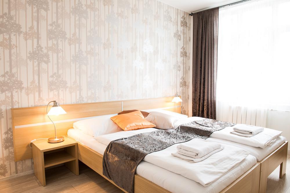 Hotel Imos Břeclav Exterior foto